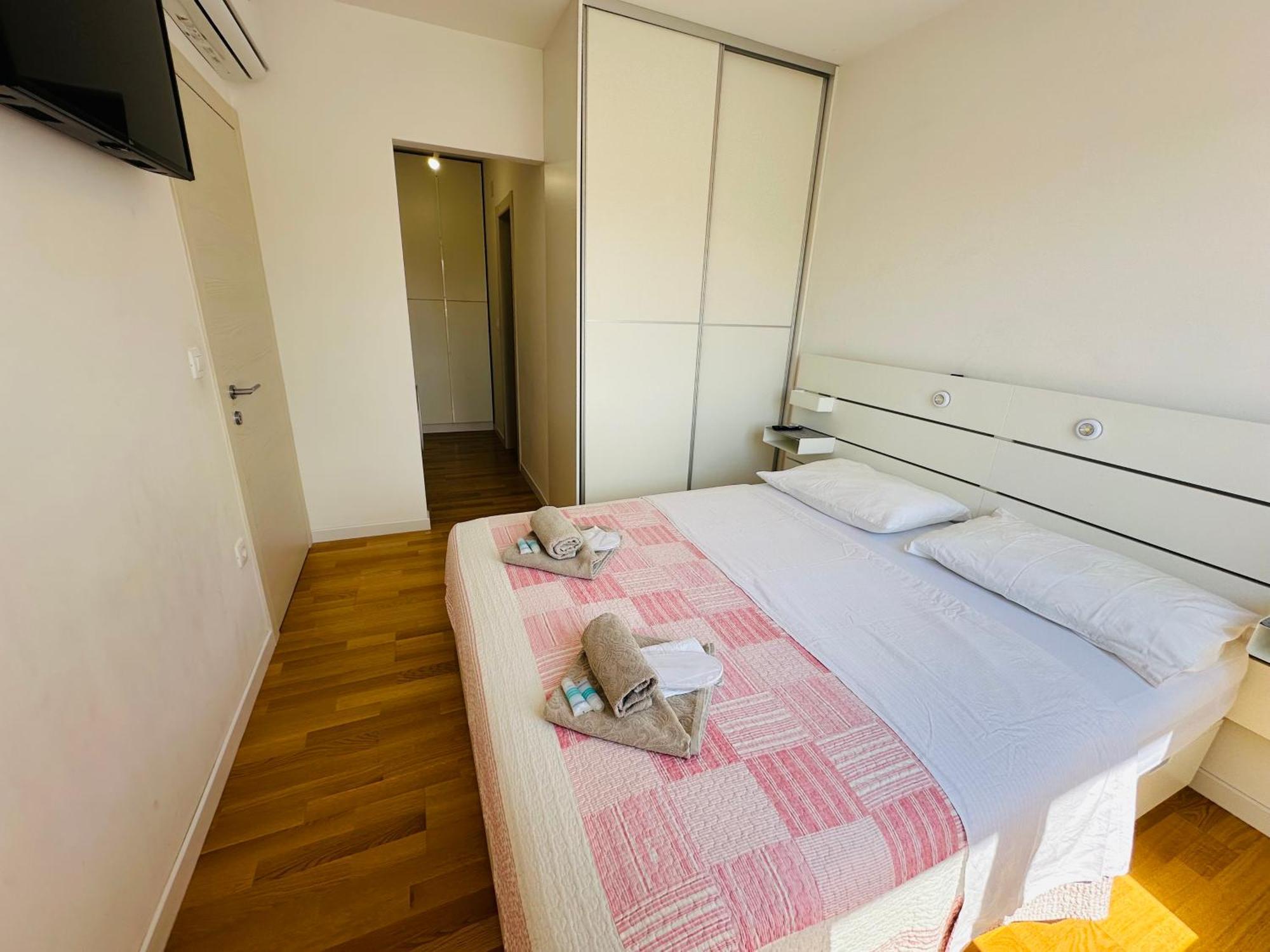 Apartment King With Private Parking Zadar Dış mekan fotoğraf